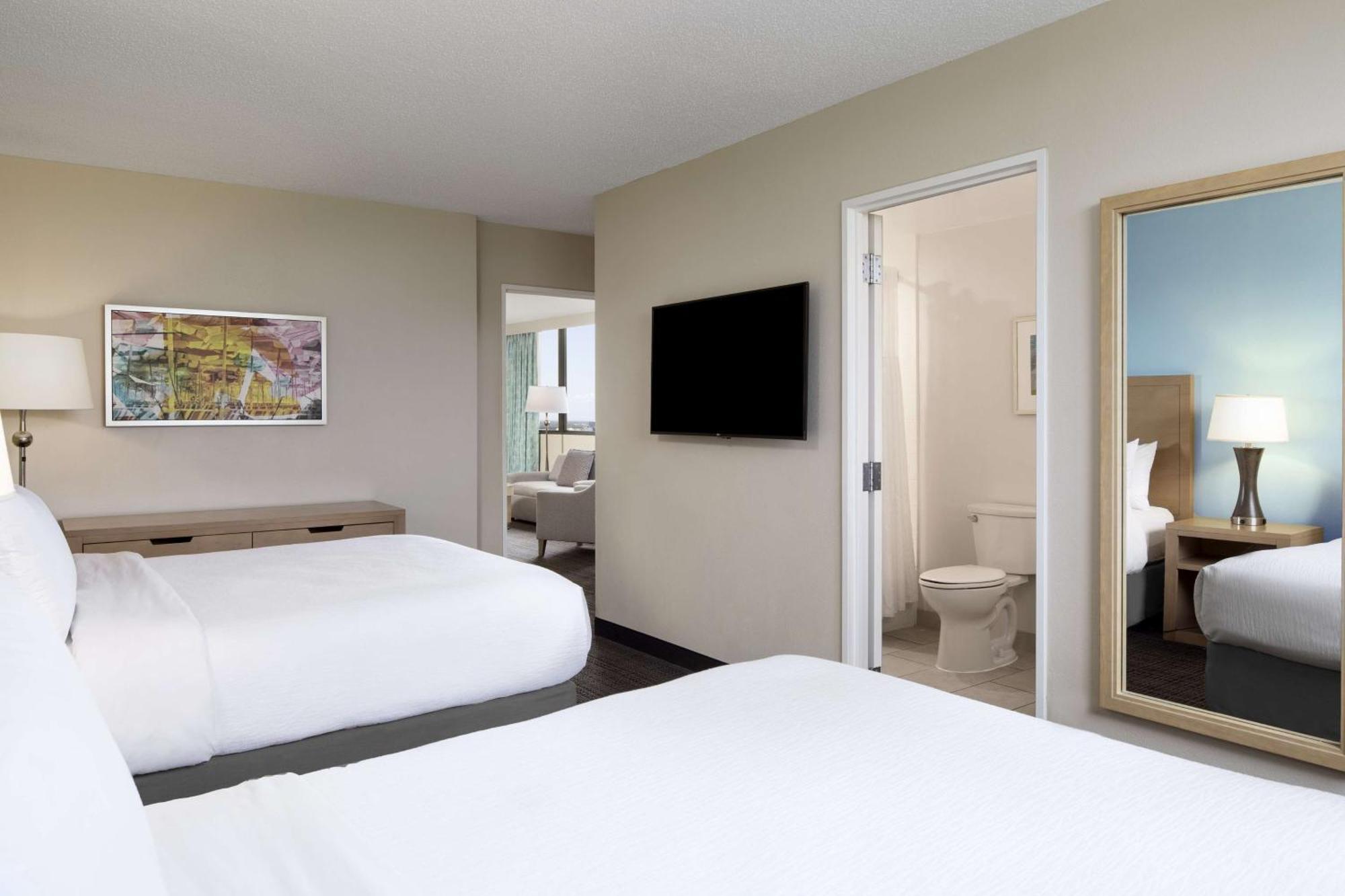 Embassy Suites By Hilton Tampa Airport Westshore Экстерьер фото